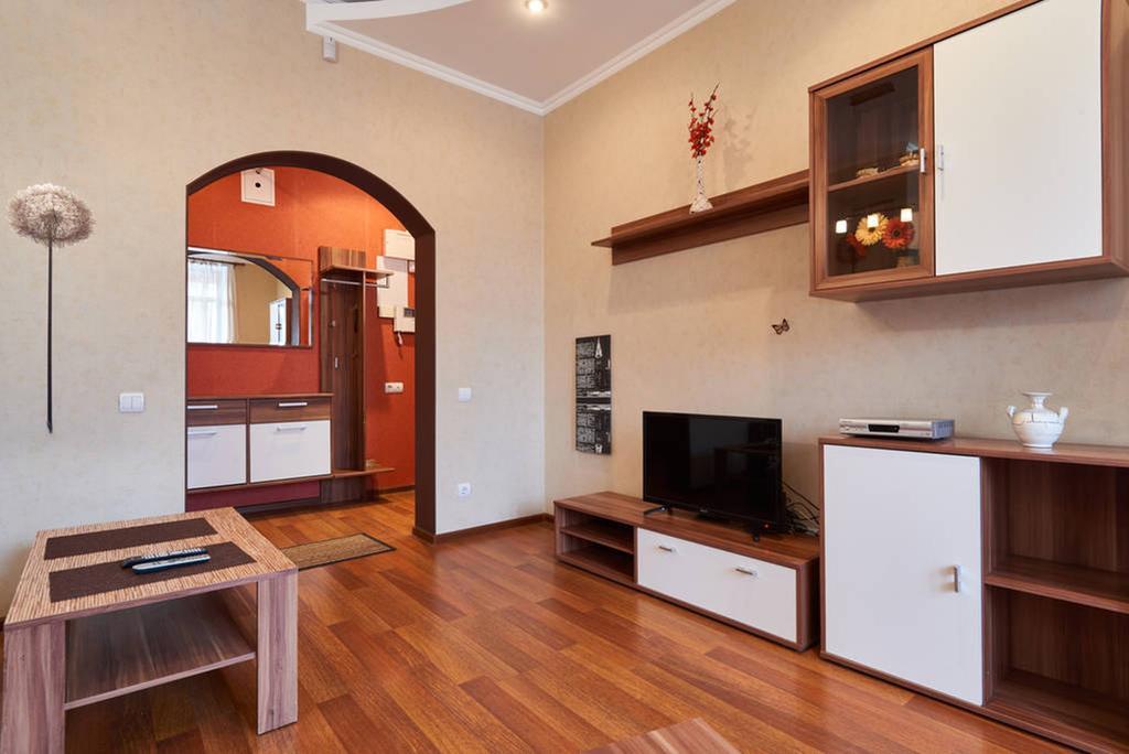 Home Hotel Apartments On Khreshchatyk Area Kiev Ngoại thất bức ảnh