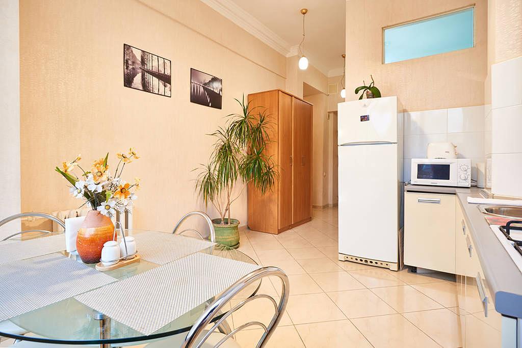 Home Hotel Apartments On Khreshchatyk Area Kiev Ngoại thất bức ảnh